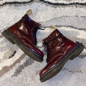 Dr. Marten Vegan 1460 Lace Up Boots